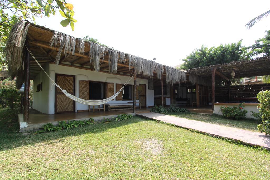 Casitas Pacificas Villa Манкора Екстериор снимка
